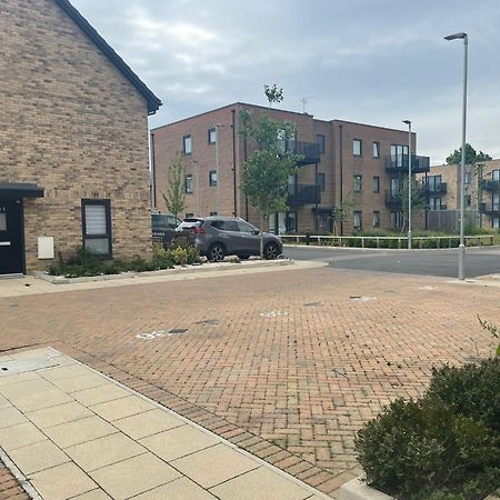 Ferienwohnung Rendezvous Romford Exterior foto